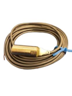 OMRON E2A-M18KS05-WP-B1-TP 6M