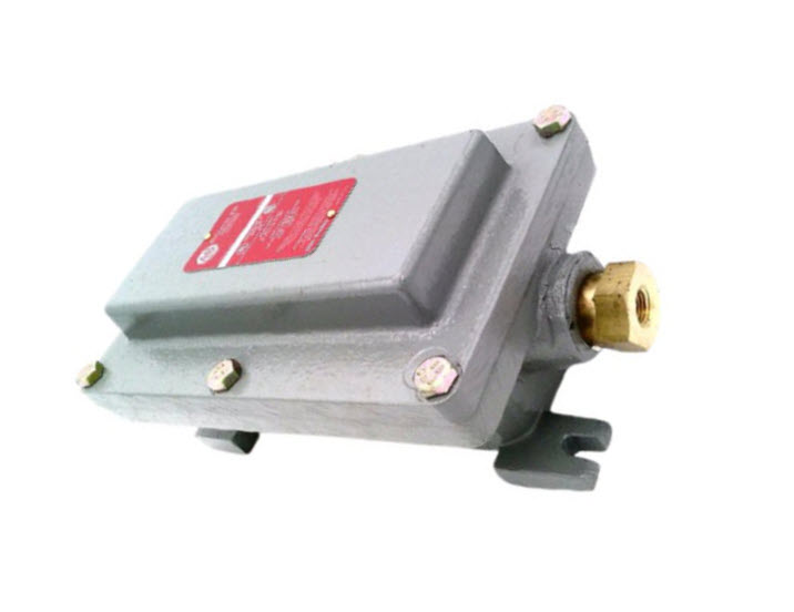 ALLEN BRADLEY 836-C2E