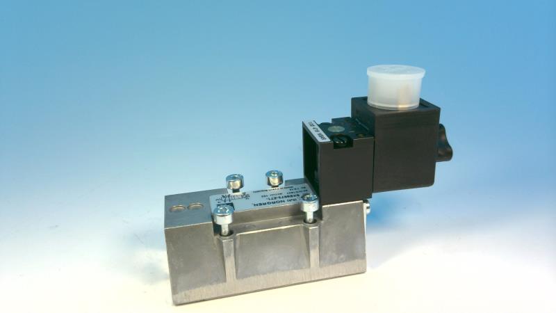 NORGREN SXE9573-Z71-81/33N