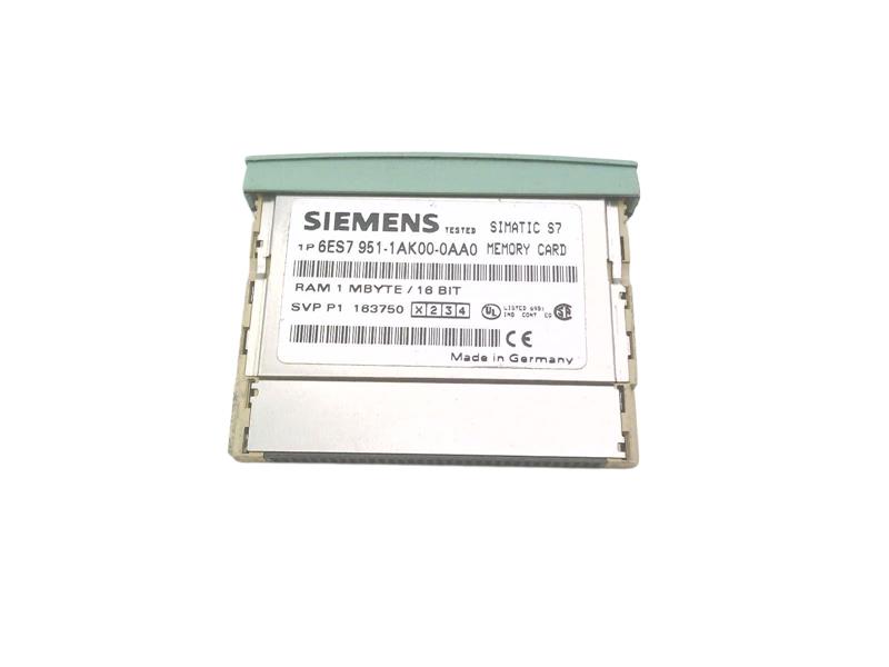 6ES7951-1AK00-0AA0 par SIEMENS