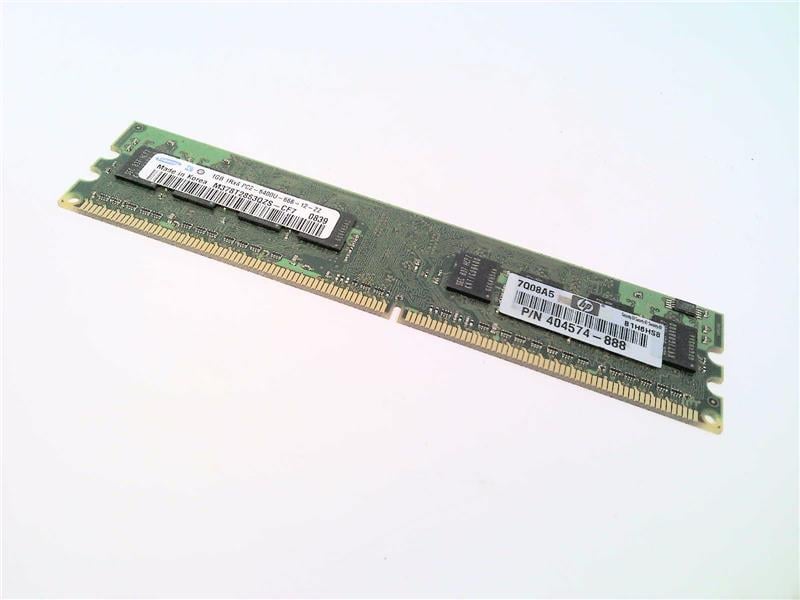 SAMSUNG M378T2863QZS-CF7