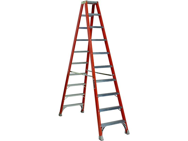 FM1504 by LOUISVILLE LADDER
