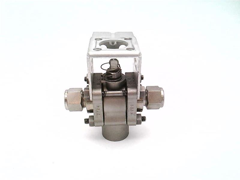 SWAGELOK SS-63XTS8-F8-53S