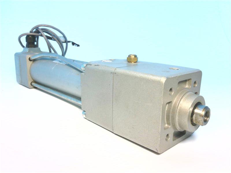 SMC US10541