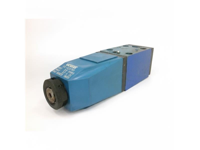 02-123790 do EATON CORPORATION