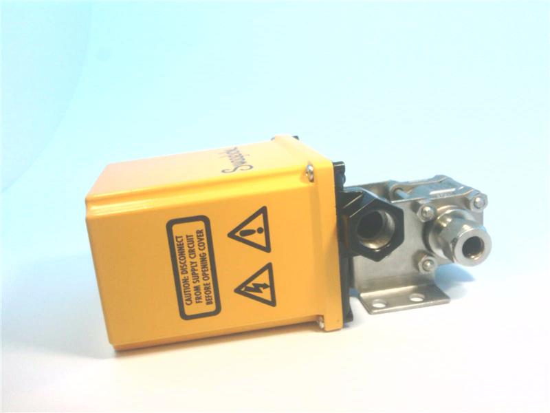 SWAGELOK MS-142DCE