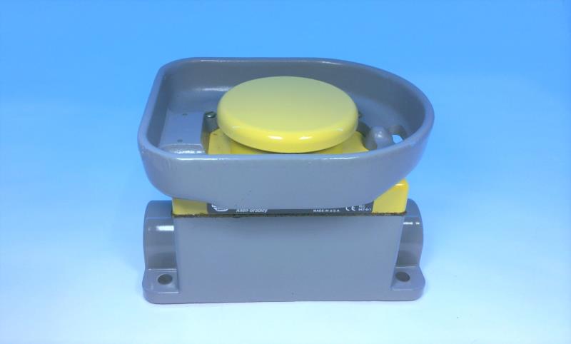 ALLEN BRADLEY 800P-S2YH2B