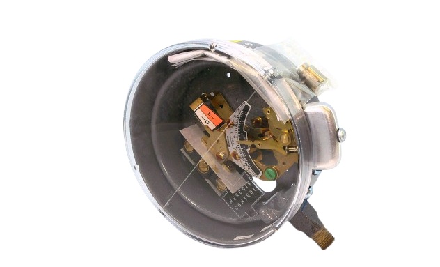 DSF-7231-153-4 par DWYER