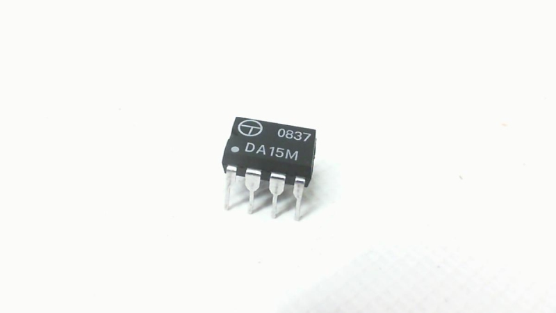 GENERIC DA15M