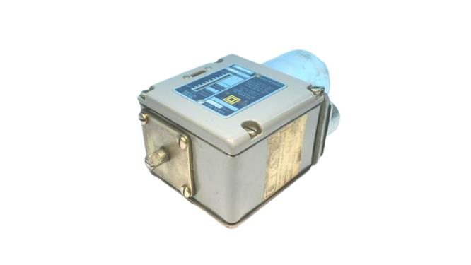 SCHNEIDER ELECTRIC 9012ACW24