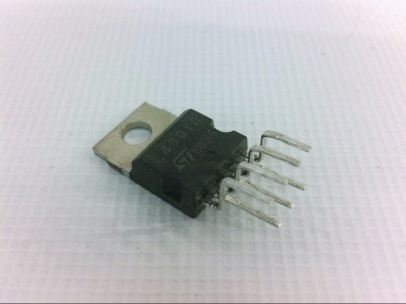 ST MICRO L4901A