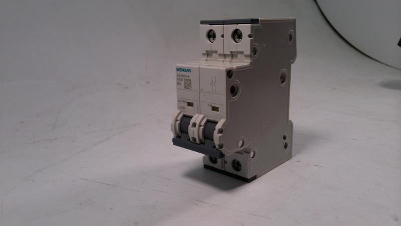 SIEMENS 5SY8210-8