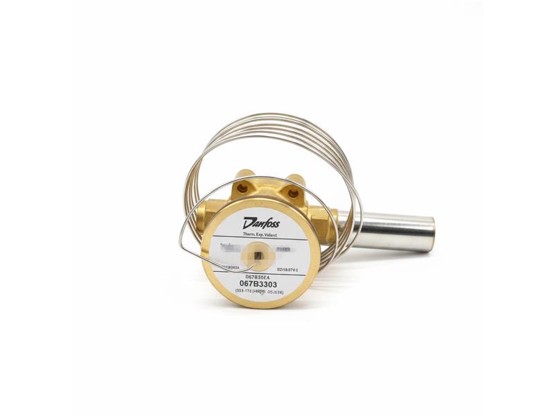 067B3303 por DANFOSS