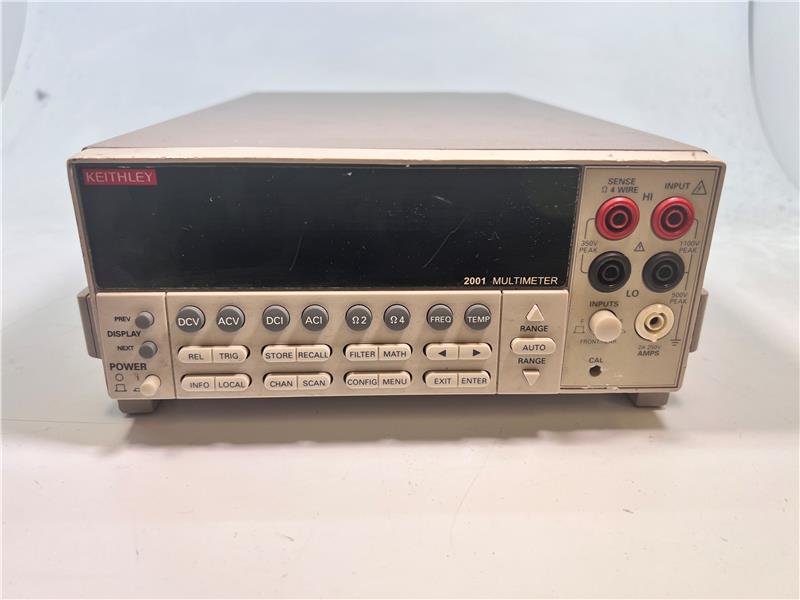 2001-M par TEKTRONIX