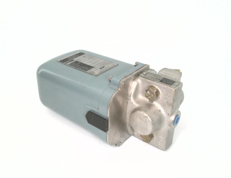 SCHNEIDER ELECTRIC 11GM-DS2