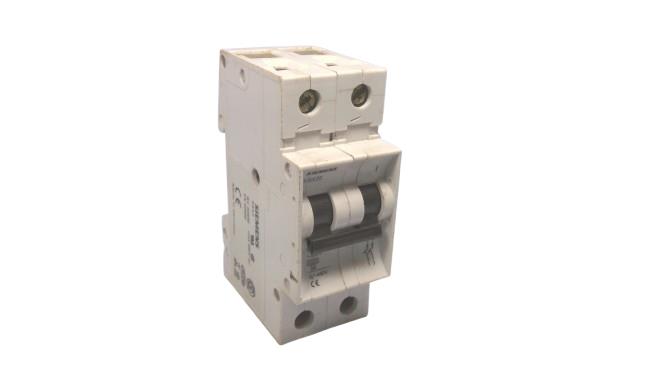 SIEMENS 5SX22C30