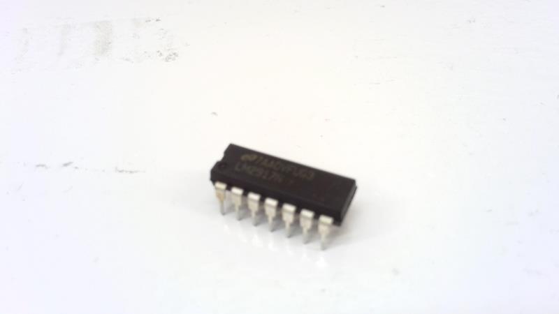 TEXAS INSTRUMENTS SEMI LM2917N/NOPB