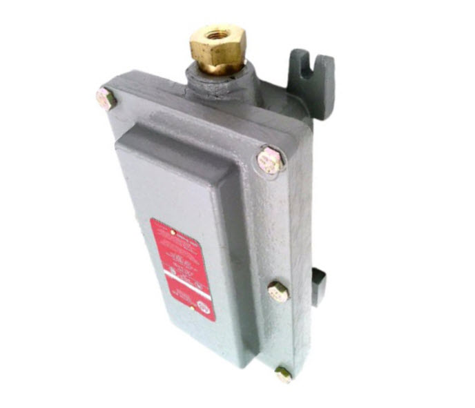 ALLEN BRADLEY 836-C2E
