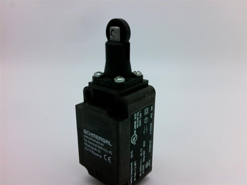 SCHMERSAL ZR336-11Z-NPT
