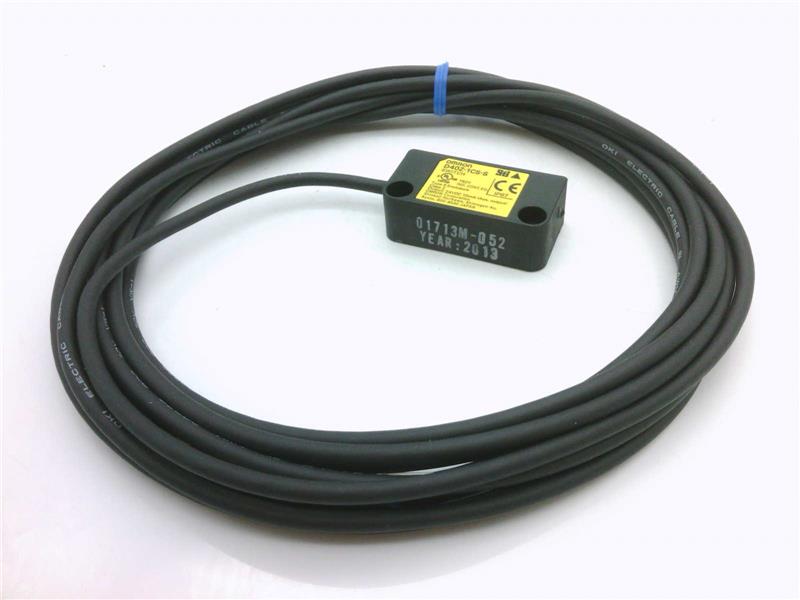 OMRON D40Z-1C5-S