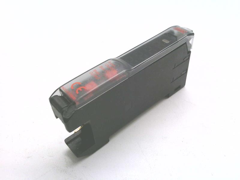 OMRON E3XDA8