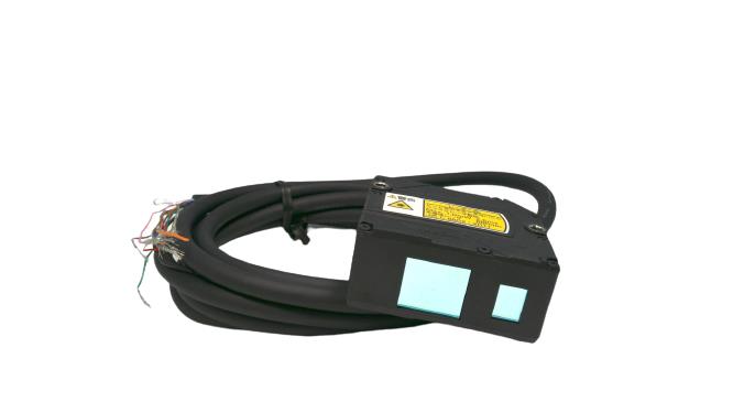 OMRON ZX1-LD100A61 2M