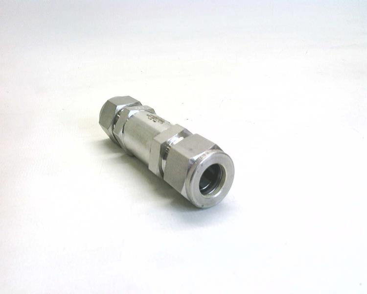 SWAGELOK SS-8C-1/3