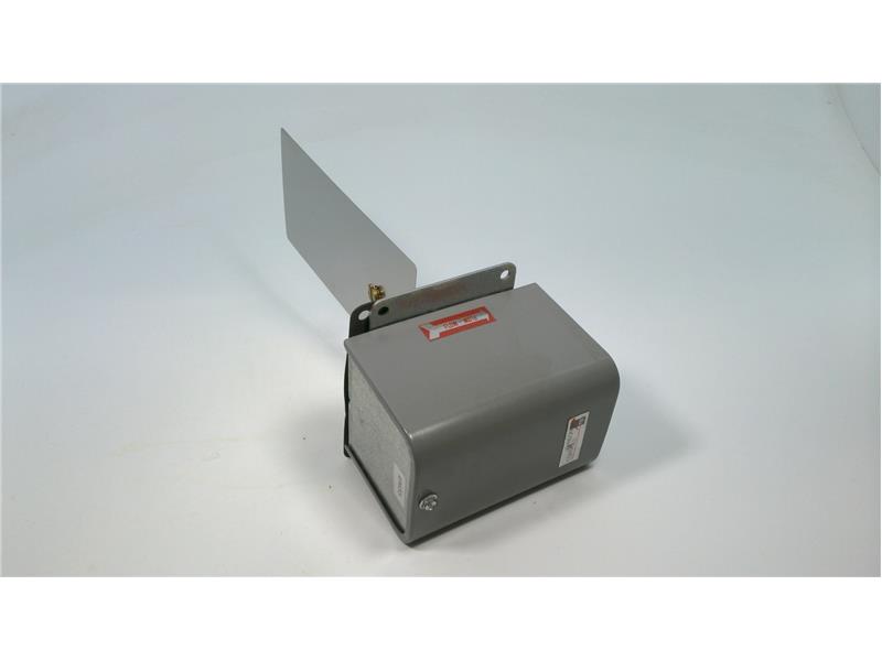 JOHNSON CONTROLS F62AA-9C