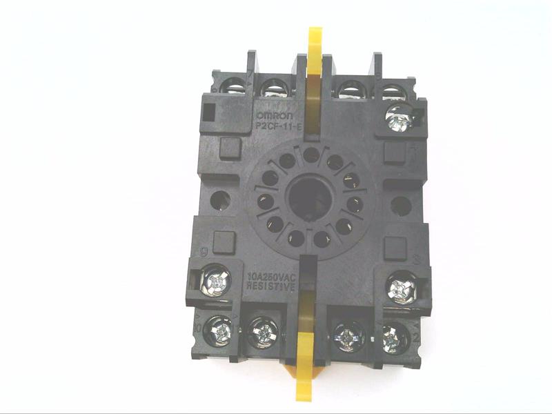 OMRON P2CF11E