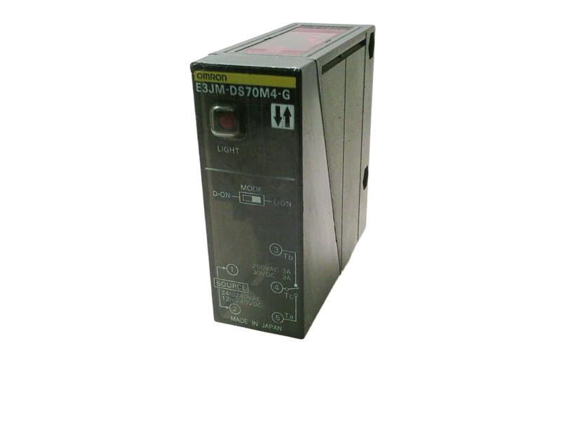 OMRON E3JM-DS70M4-G
