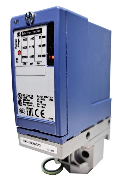 SCHNEIDER ELECTRIC XMLA300N2S12