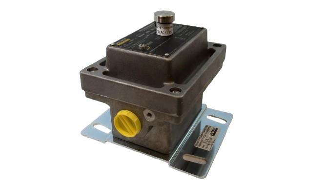5550-021-340  by METRIX VIBRATION
