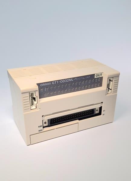 OMRON GT1-OD32ML-1