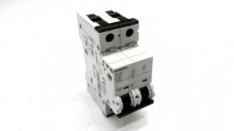 SIEMENS 5SY6-216-8