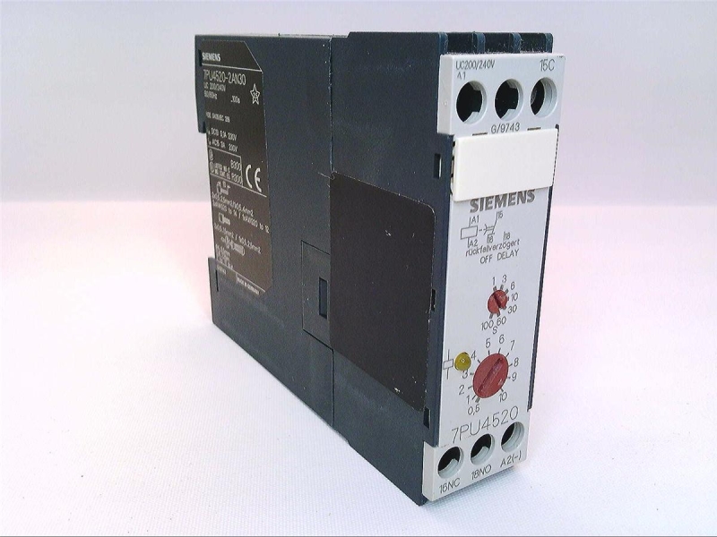 SIEMENS 7PU4-520-2AN30
