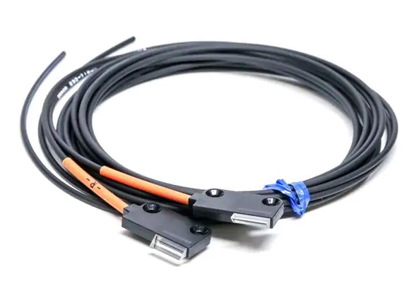OMRON E32-T16JR 2M