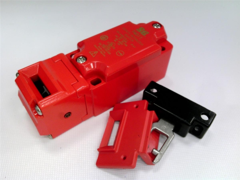 OMRON T4011-022MF1N