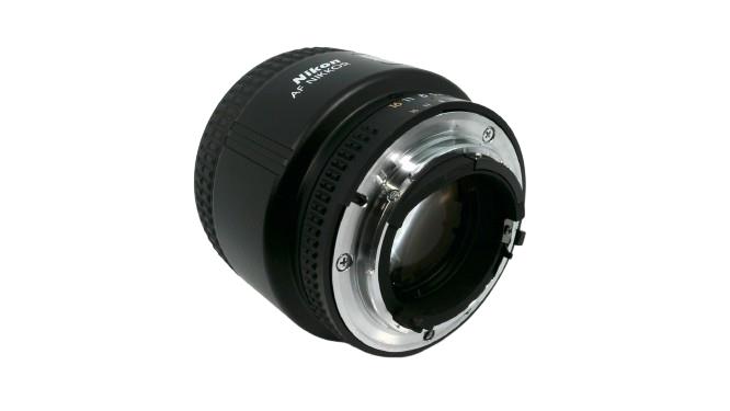 NIKON AF NIKKOR 85MM F/1.8D