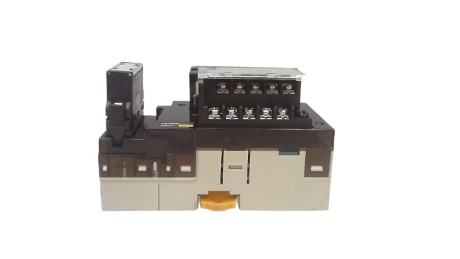 OMRON CRT1-ROS08