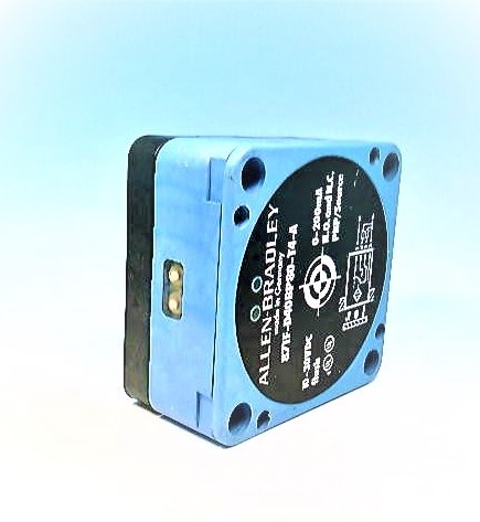 ALLEN BRADLEY 871F-D40BP80-T4