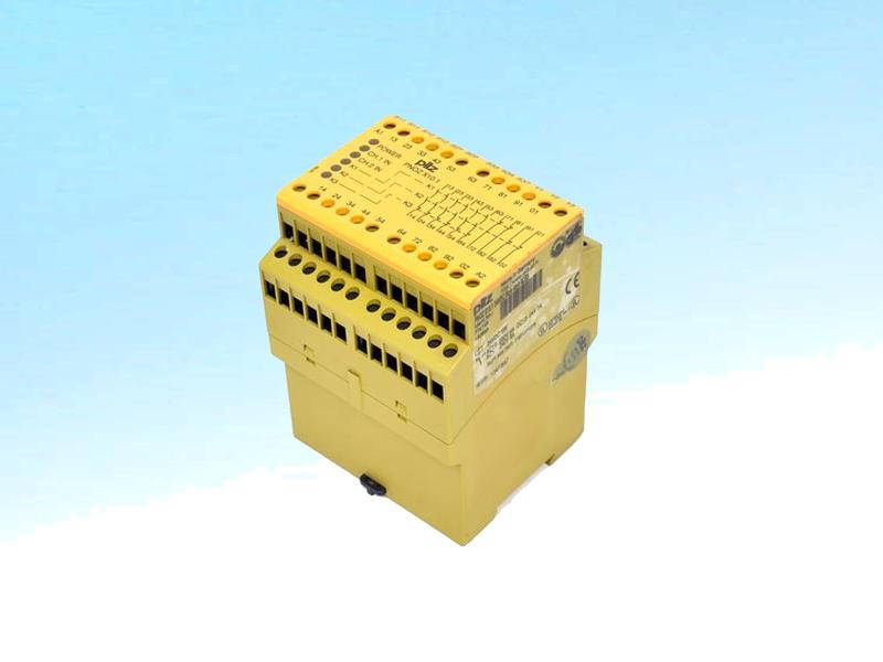 PILZ PNOZ X10.1 230-240VAC 6N/O 4N/C 6LED