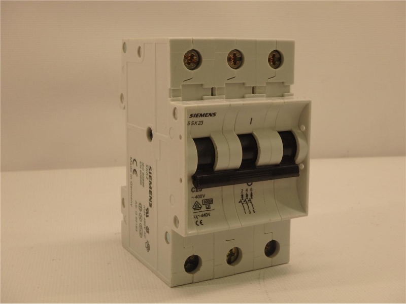 SIEMENS 5SX2-325-7
