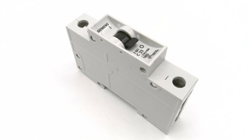 SIEMENS 5SX1-125-7