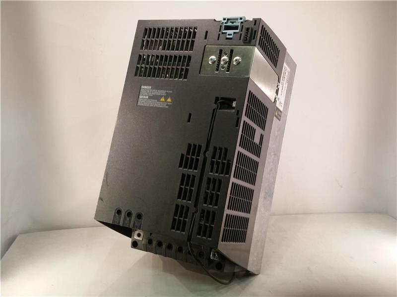SIEMENS 6SL3210-1SE23-2UA0