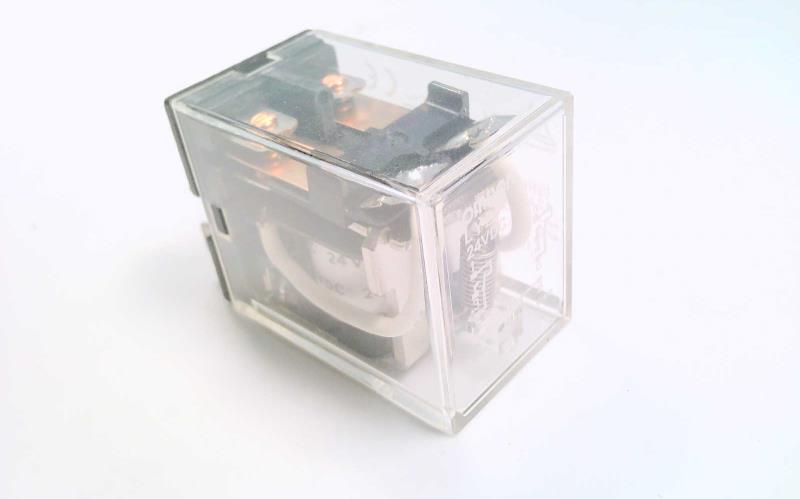 OMRON LY2-DC24