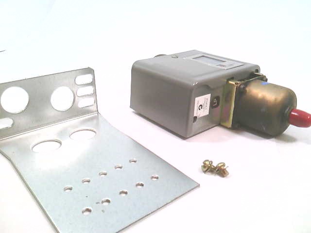 JOHNSON CONTROLS P74FA-1C