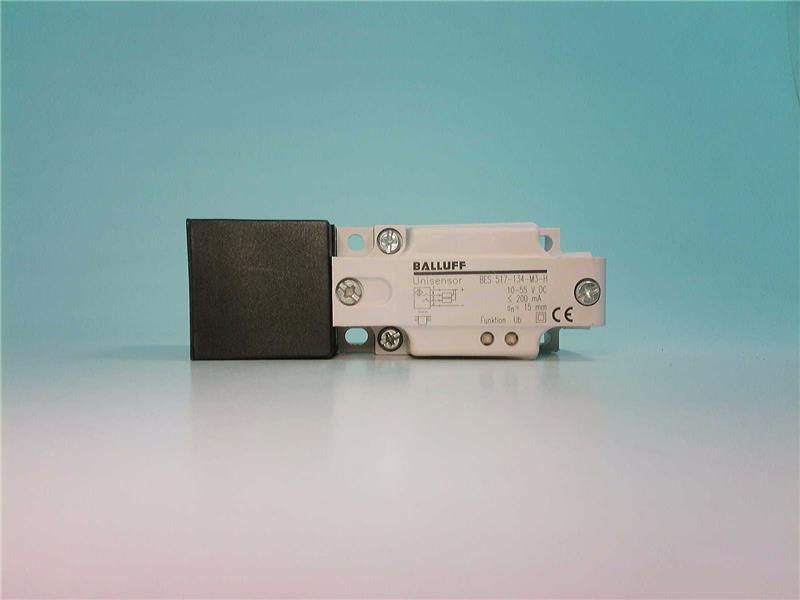 BALLUFF BES 517-134-M3-H