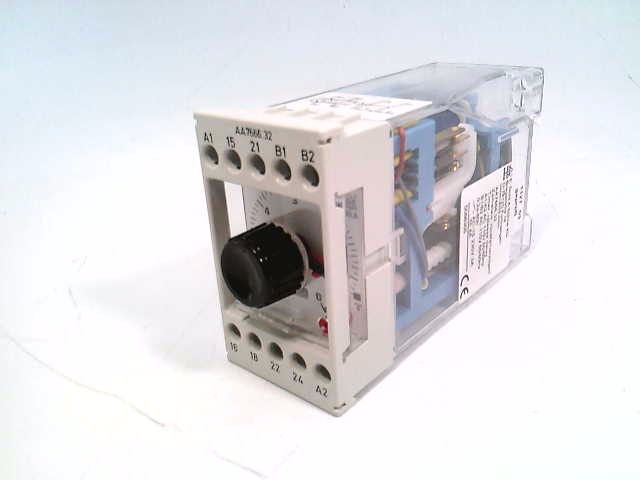 DOLD AA7666.32 AC50/60HZ 110V 0,2S-60H