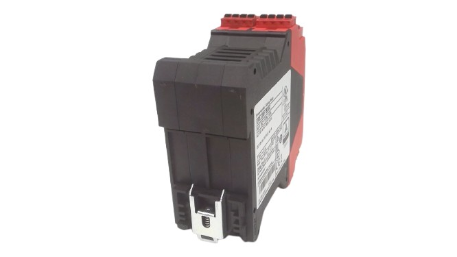 SCHNEIDER ELECTRIC XPSATR11530C