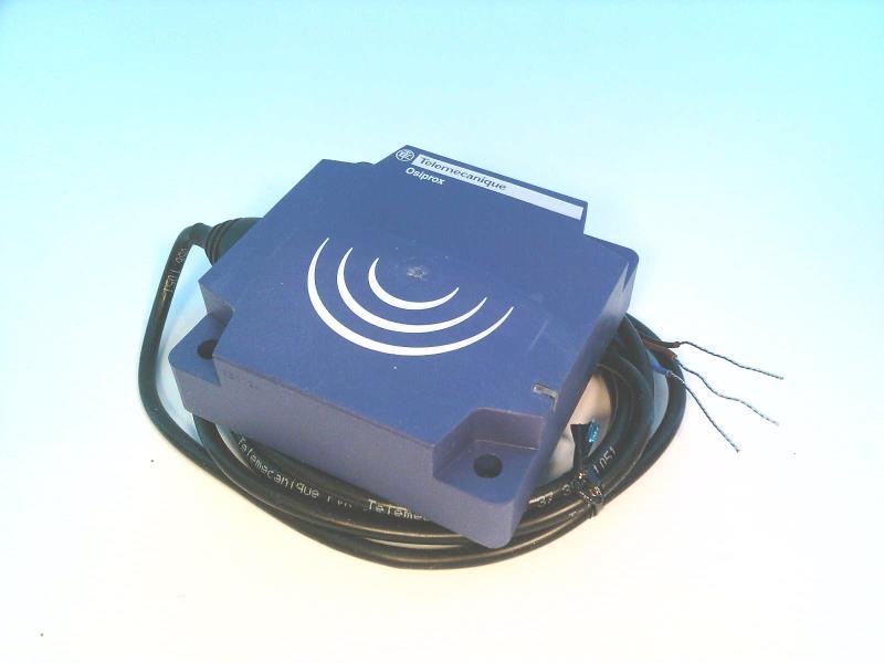 TELEMECANIQUE SENSORS XS7D1A1PAL2